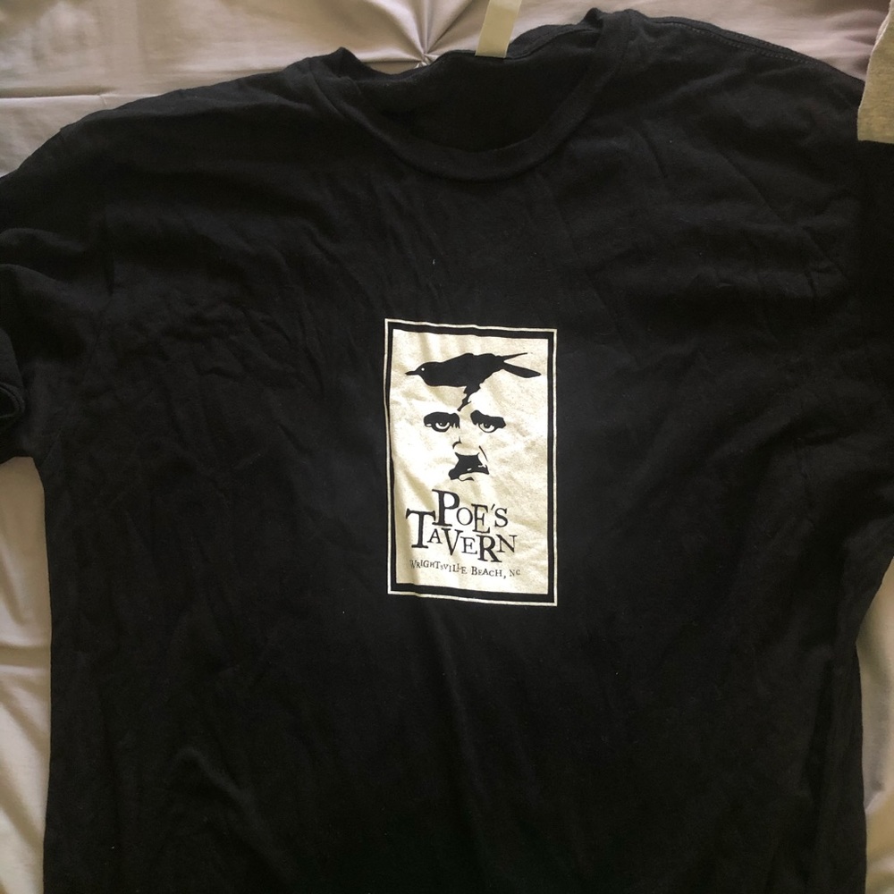 Edgar Allen Poe t-shirt